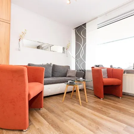 Apartment Trafalgar 330