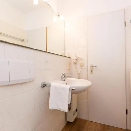 Trafalgar 330 Apartman